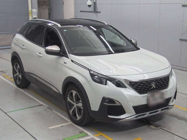 PEUGEOT 3008 2018