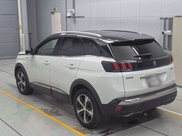 PEUGEOT 3008 2018