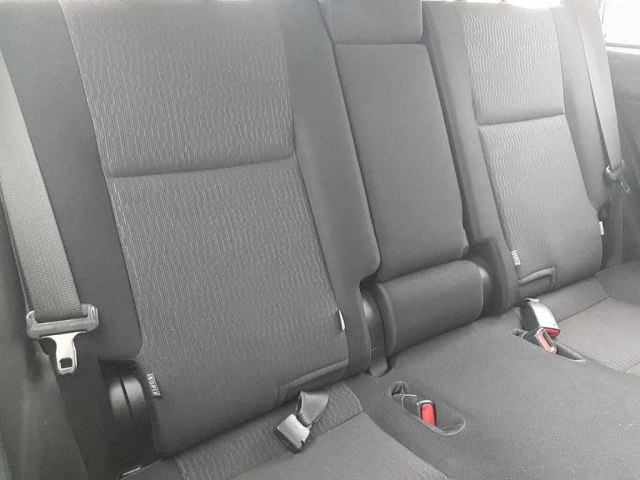 TOYOTA COROLLA FIELDER 2016