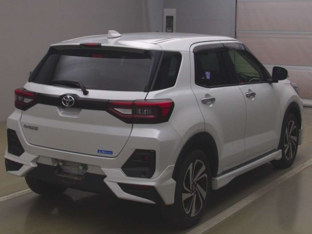 TOYOTA RAIZE 2022