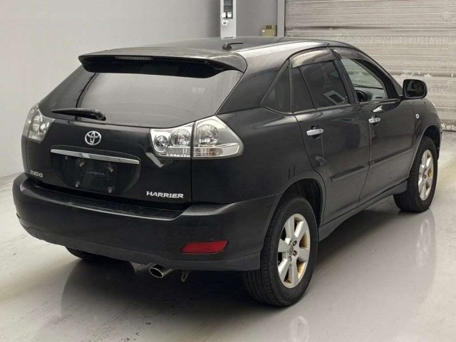 TOYOTA HARRIER 2009