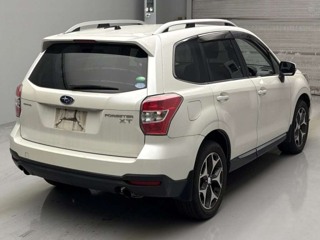 SUBARU FORESTER 2013