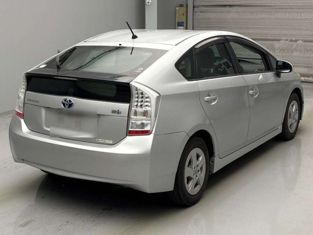 TOYOTA PRIUS 2010