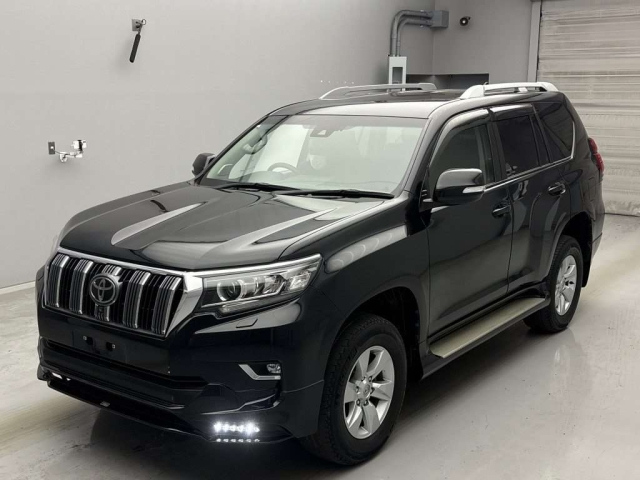 TOYOTA LAND CRUISER PRADO 2021