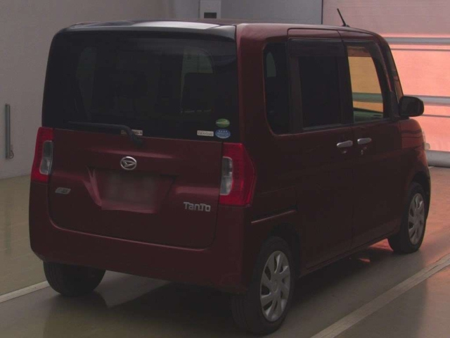 DAIHATSU TANTO 2014