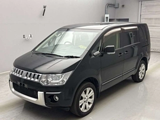 MITSUBISHI DELICA D5 2015