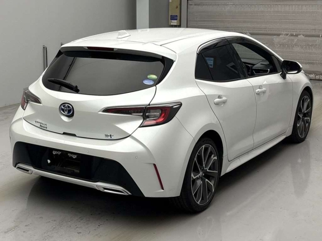 TOYOTA COROLLA SPORT 2021
