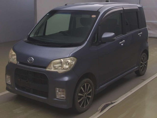 DAIHATSU TANTO EXE 2010