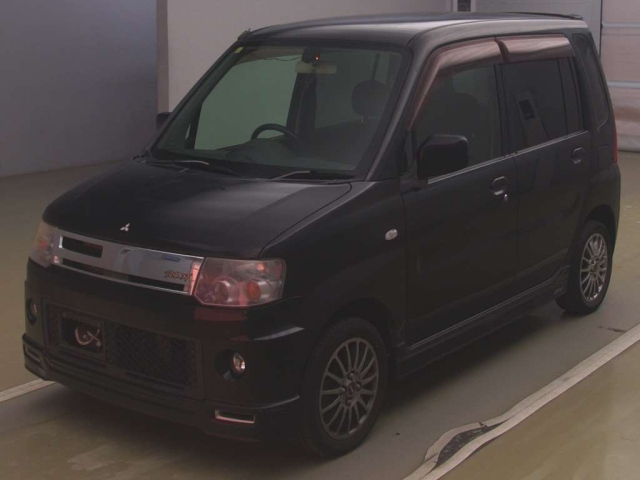 MITSUBISHI TOPPO 2008