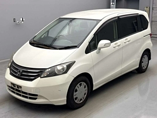 HONDA FREED 2009