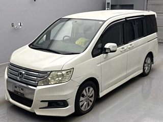 HONDA STEP WAGON 2010