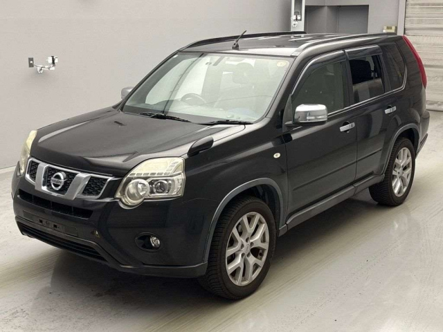 NISSAN X-TRAIL 2013