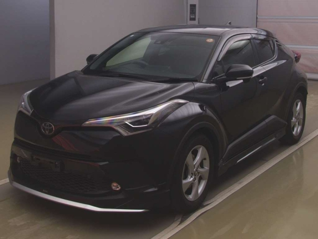 TOYOTA C-HR 2019