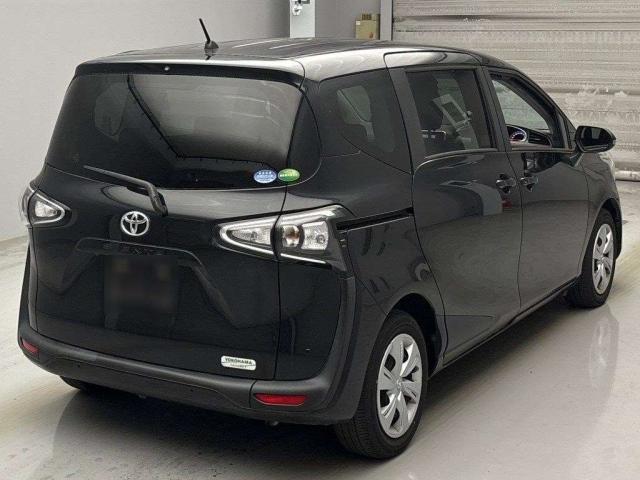 TOYOTA SIENTA 2019