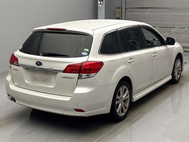 SUBARU LEGACY 2013