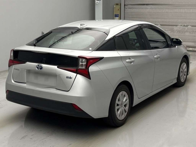 TOYOTA PRIUS 2022
