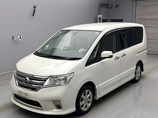 NISSAN SERENA 2011