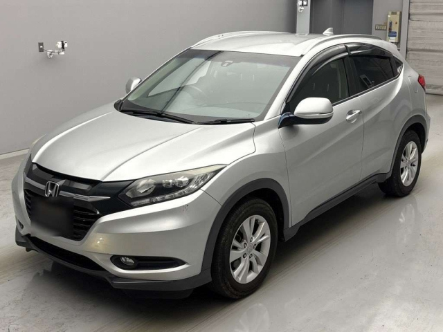 HONDA VEZEL 2015