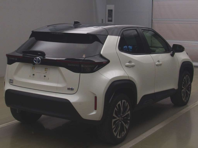 TOYOTA YARIS CROSS 2021