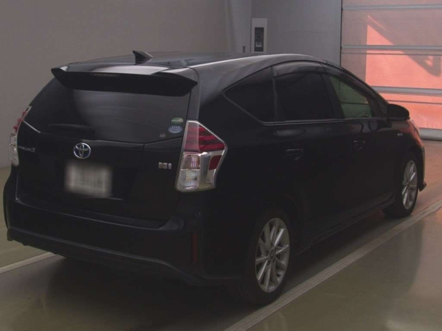 TOYOTA PRIUS ALPHA 2019