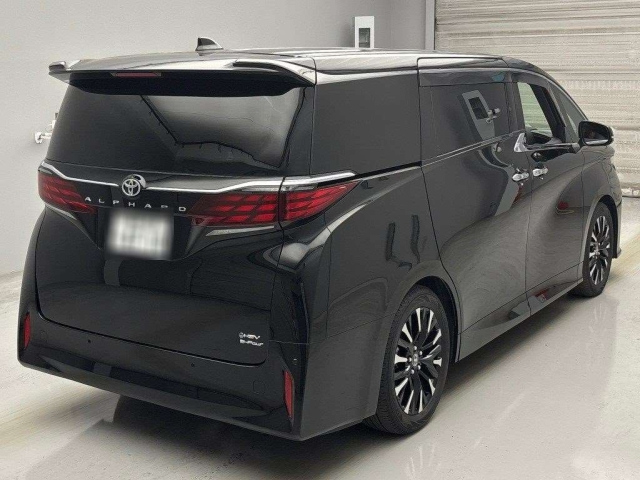 TOYOTA ALPHARD 2024