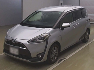 TOYOTA SIENTA 2017