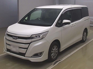 TOYOTA NOAH 2018