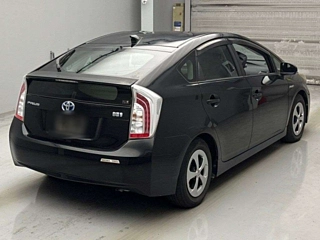 TOYOTA PRIUS 2012