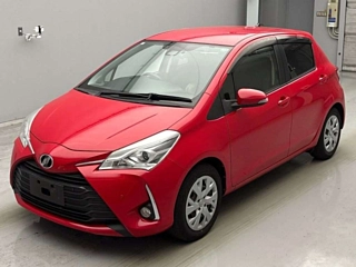 TOYOTA VITZ 2018