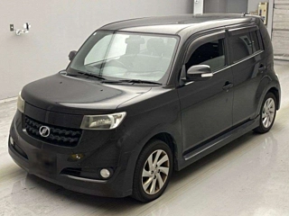 TOYOTA BB 2011