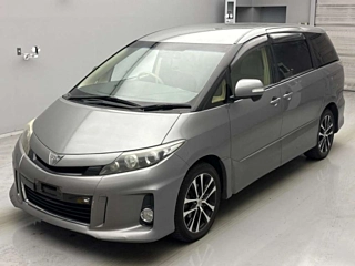 TOYOTA ESTIMA 2013