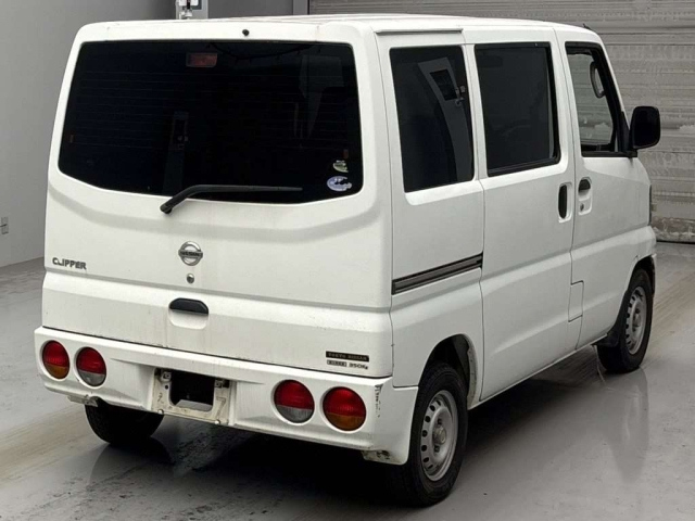 NISSAN CLIPPER VAN 2009