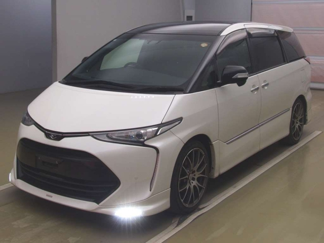 TOYOTA ESTIMA 2019