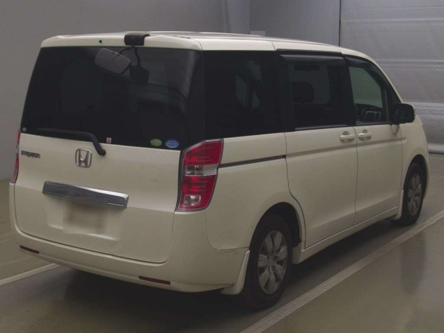 HONDA STEP WAGON 2011