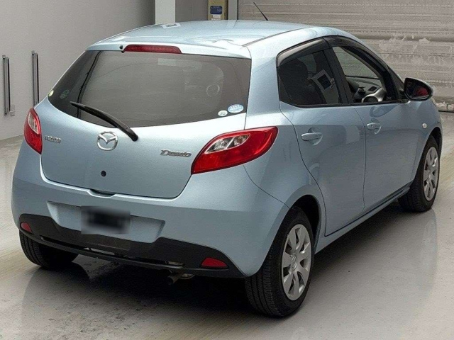 MAZDA DEMIO 2011