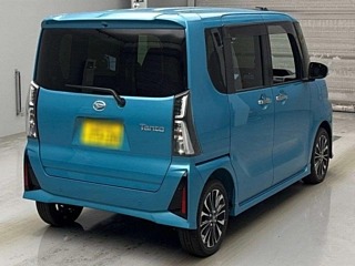 DAIHATSU TANTO 2024