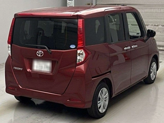 TOYOTA ROOMY 2020