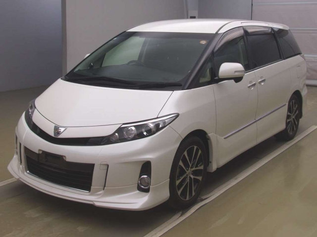 TOYOTA ESTIMA 2013