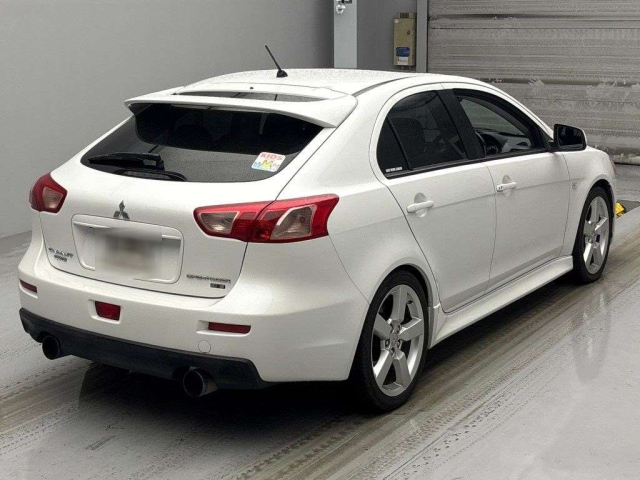 MITSUBISHI GALANT FORTIS 2014