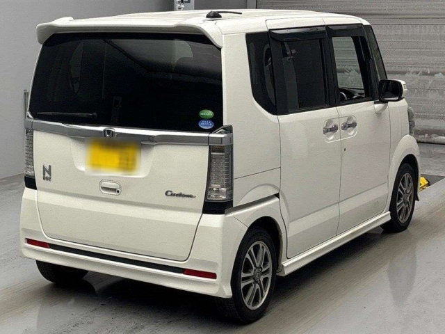 HONDA N BOX 2015