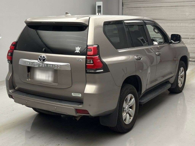 TOYOTA LAND CRUISER PRADO 2021