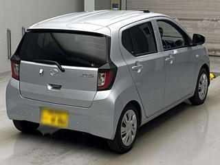 DAIHATSU MIRA E S 2024