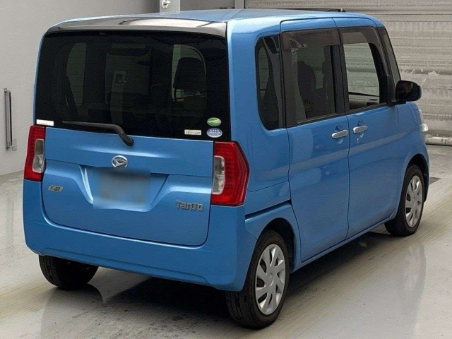 DAIHATSU TANTO 2014