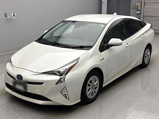TOYOTA PRIUS 2017