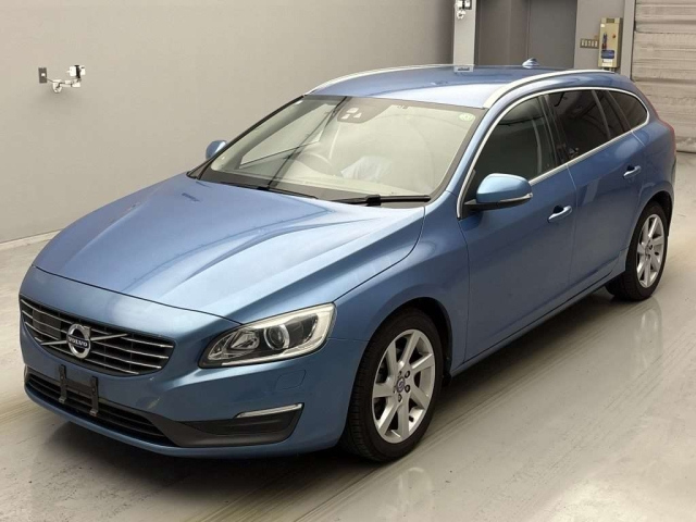 VOLVO V60 2014