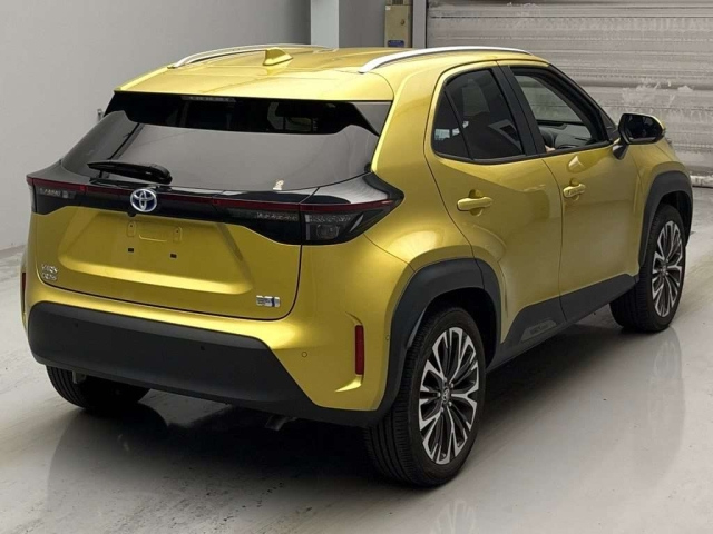 TOYOTA YARIS CROSS 2021