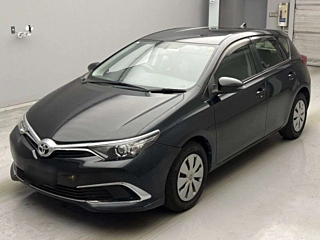 TOYOTA AURIS 2017