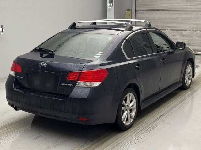 SUBARU LEGACY B4 2013