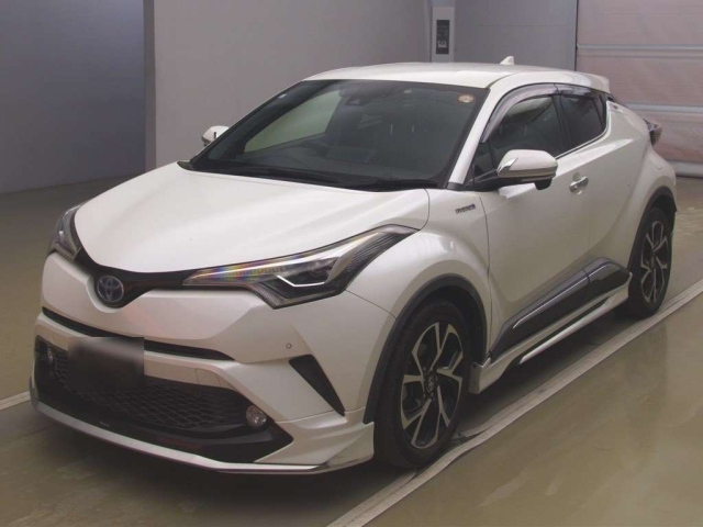 TOYOTA C-HR 2017