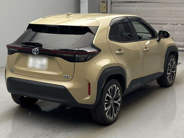 TOYOTA YARIS CROSS 2021